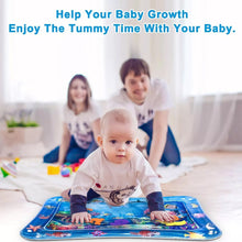 Play mat for baby with water activity